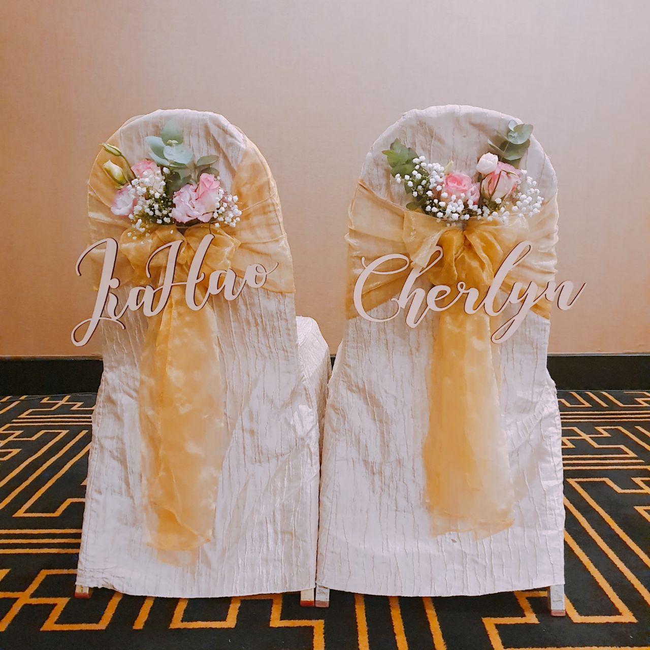 Couple's Name Wedding Chair Signs - Clik Clok