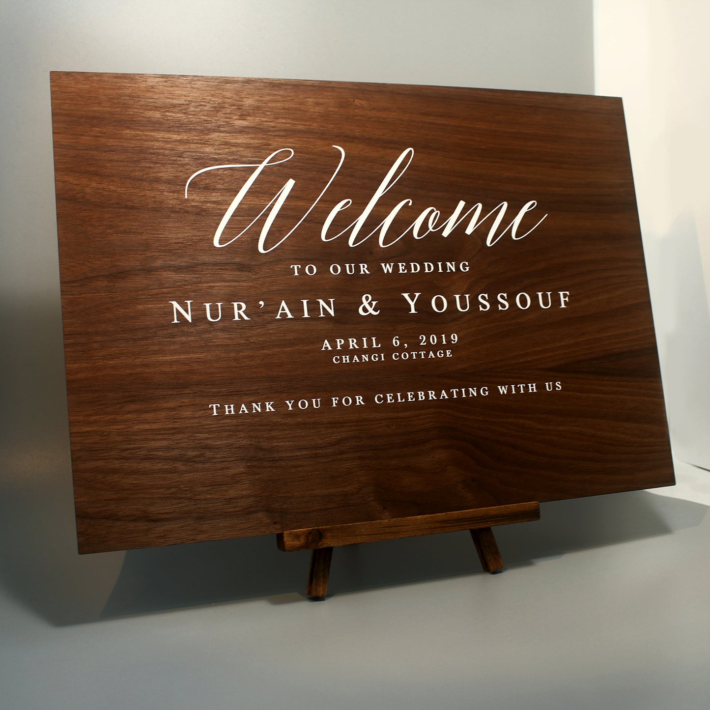Welcome Signage Wood - Clik Clok